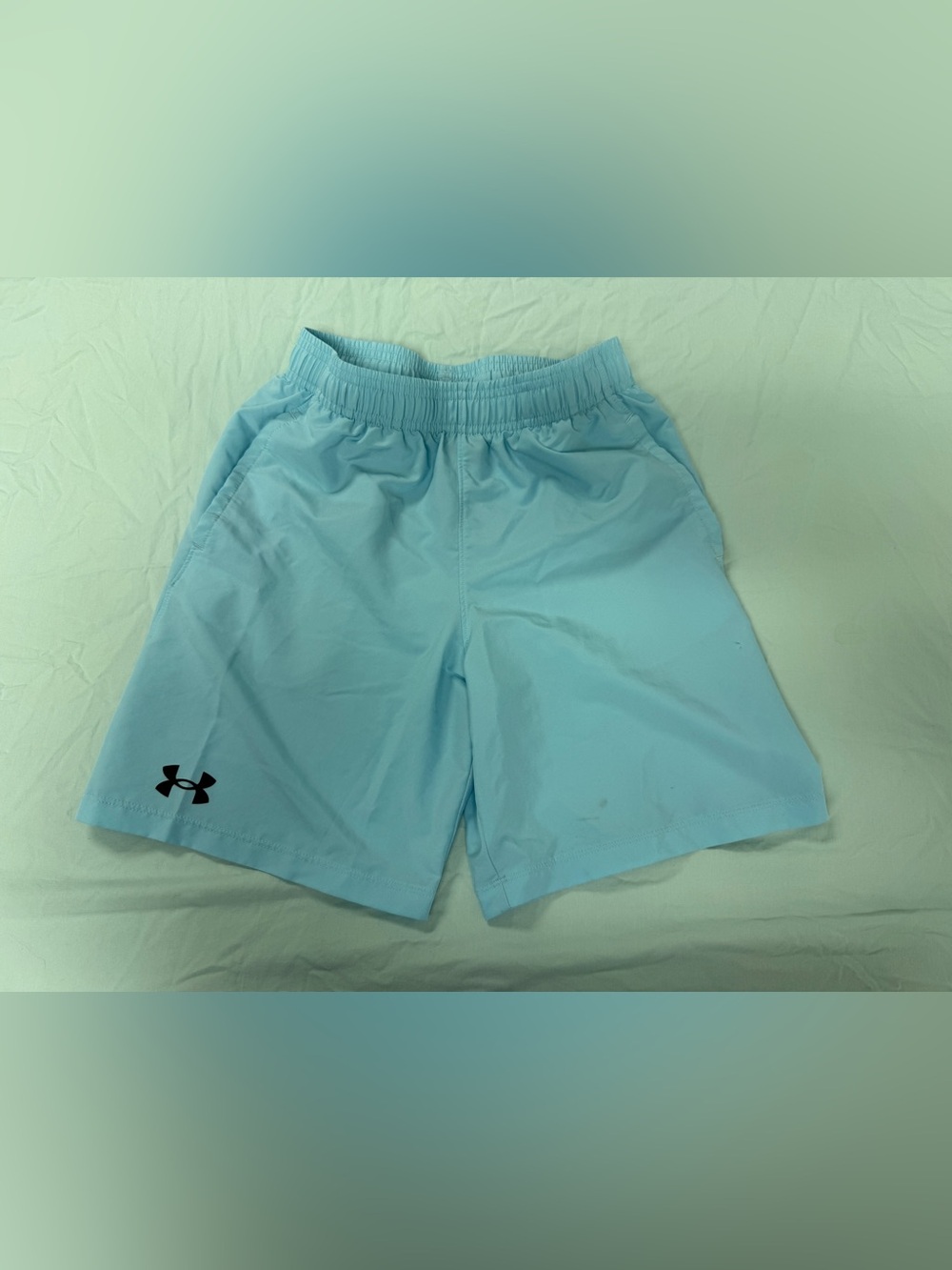 Under Armour Boys Youth Medium Light Blue Athletic Shorts